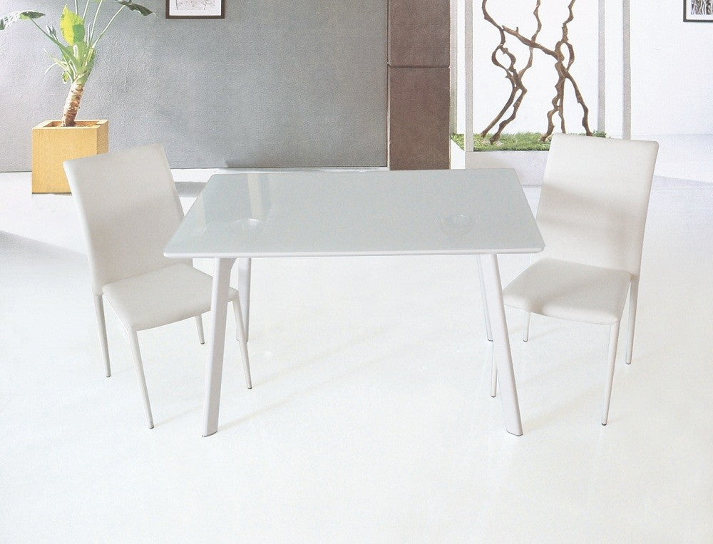 J and M Furniture Dining Room B24 Dining Table | J&M Furniture