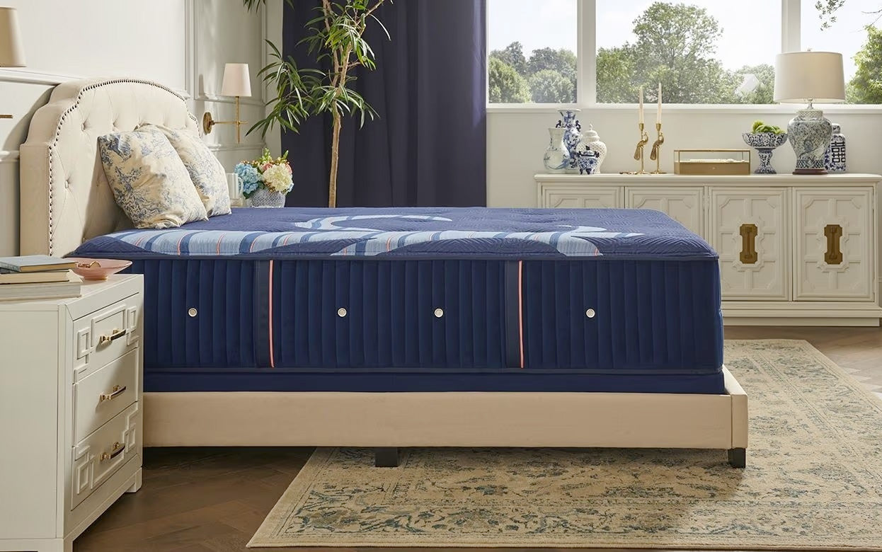 Stearns and Foster Mattress Reserve Medium Tight Top | Stearns & Foster