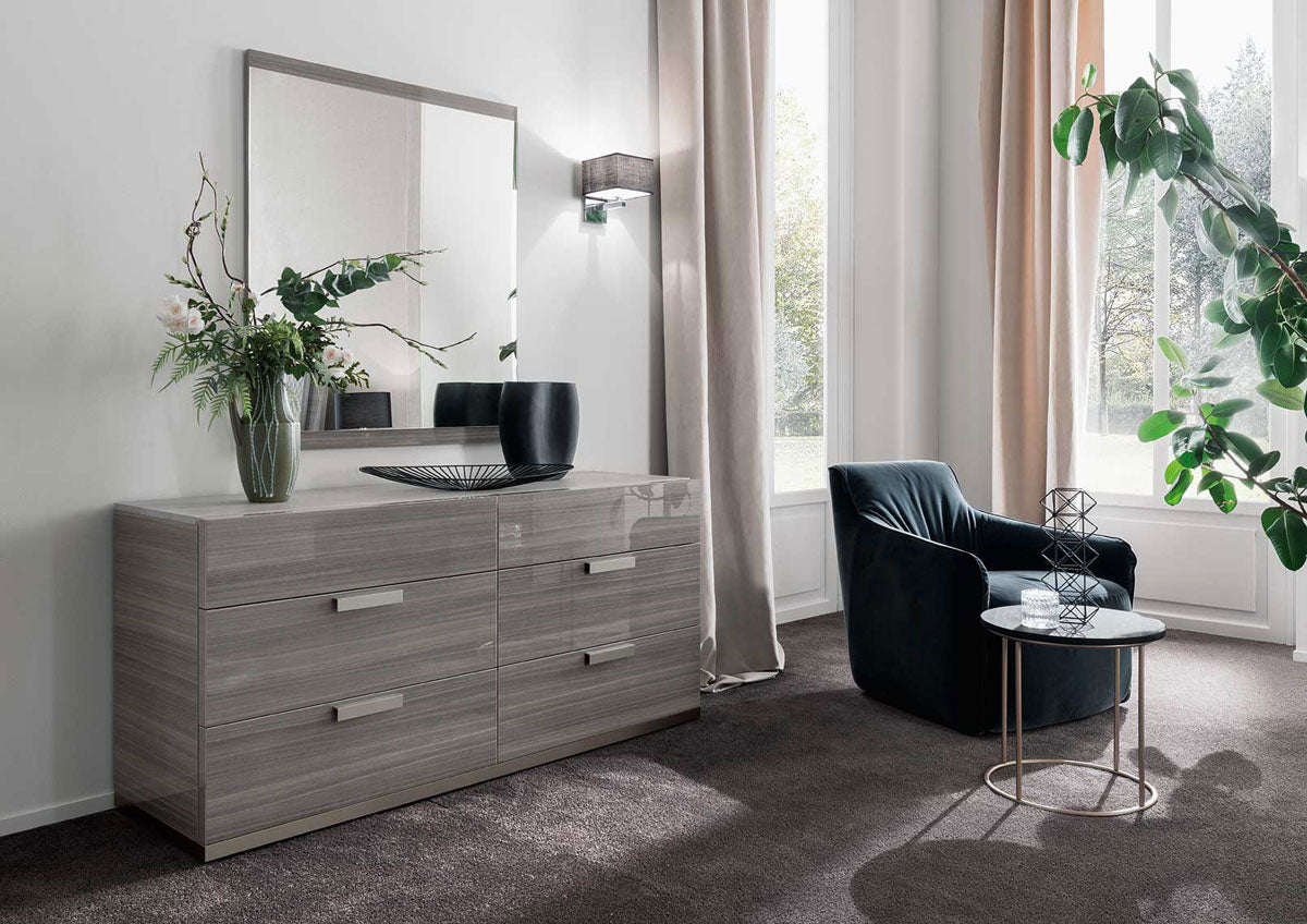 Iris Mirror in Eukalipto - Canal Furniture