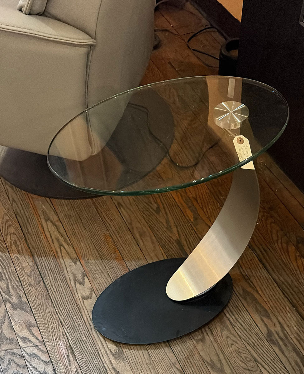 Elite Modern Accent Table Scoop 250 Accent Table | Floor Model