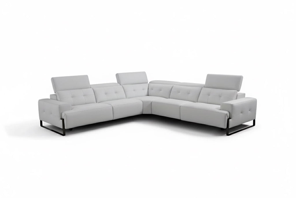 i772 Reclining Sectional Sofa in White | Incanto