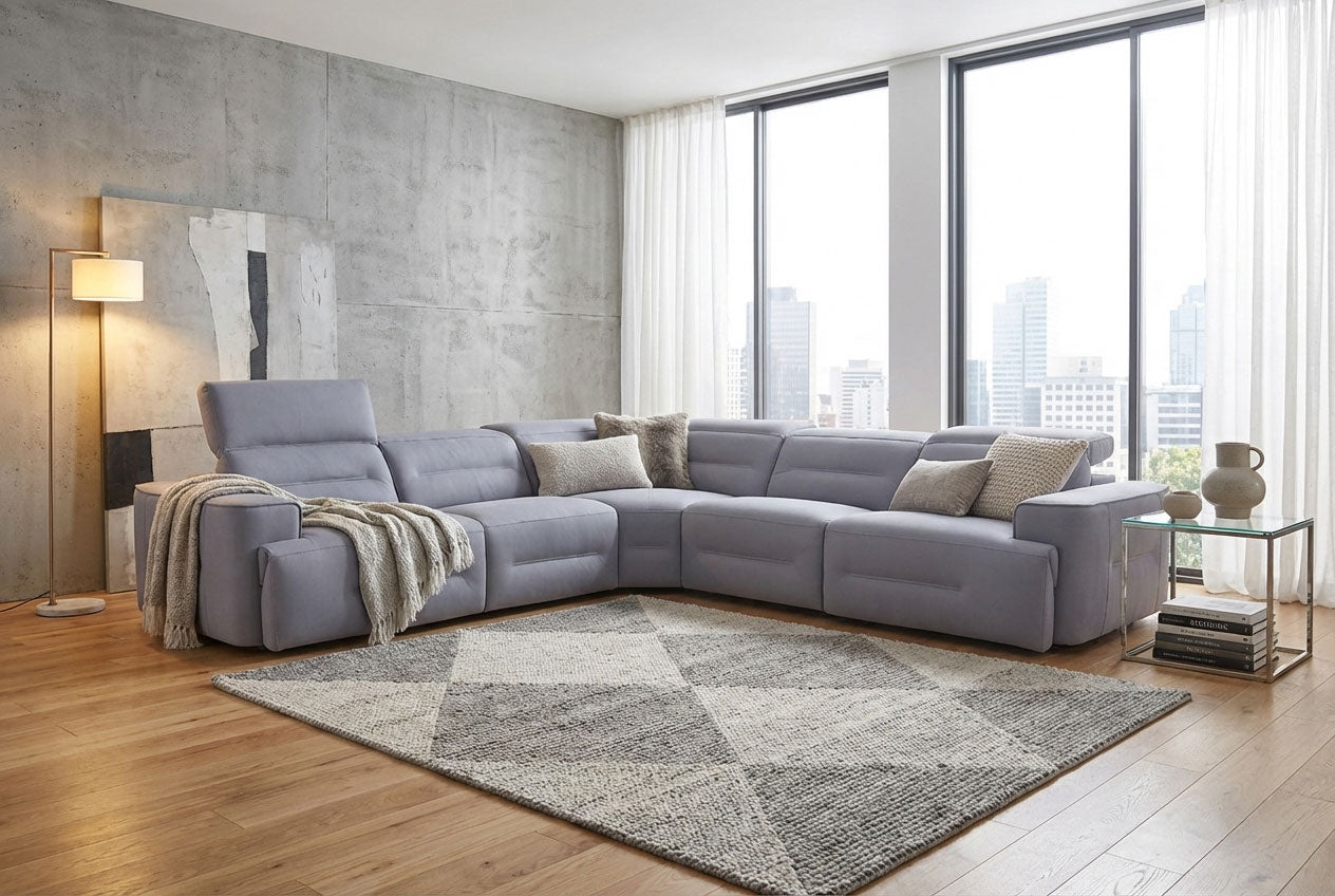 Club i893 Reclining Sectional | Incanto