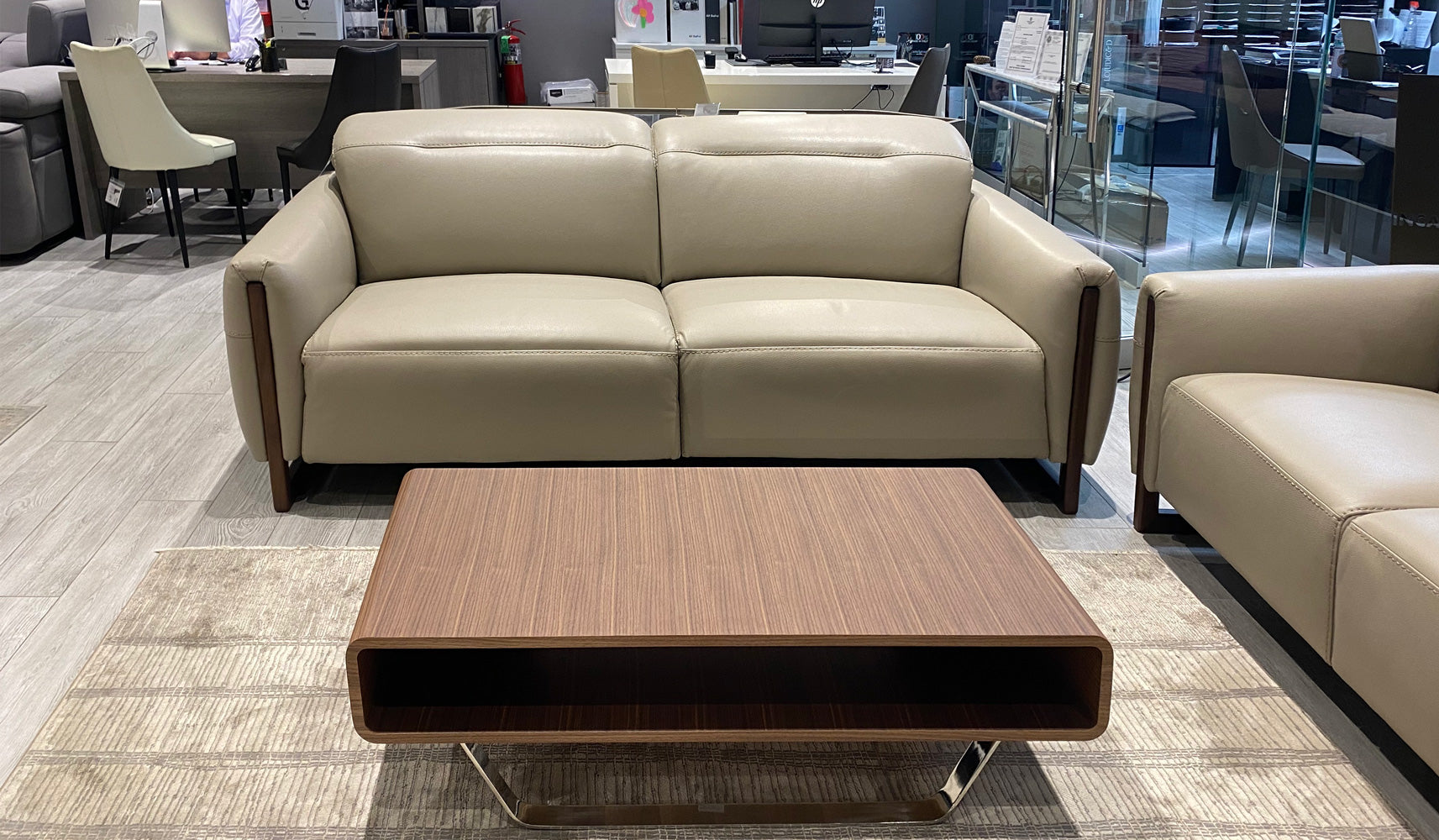 Incanto Italian Attitude Couches & Sofa Incanto I952  Power Reclining Sofa – Italian Leather