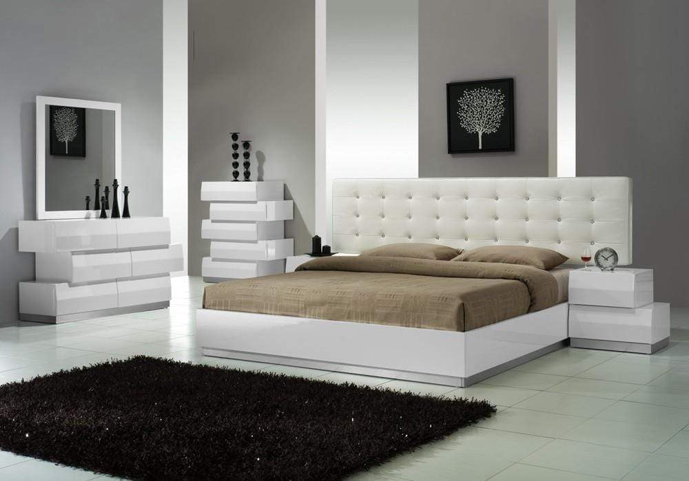 J&M Milan White Lacquer Queen Platform Bed