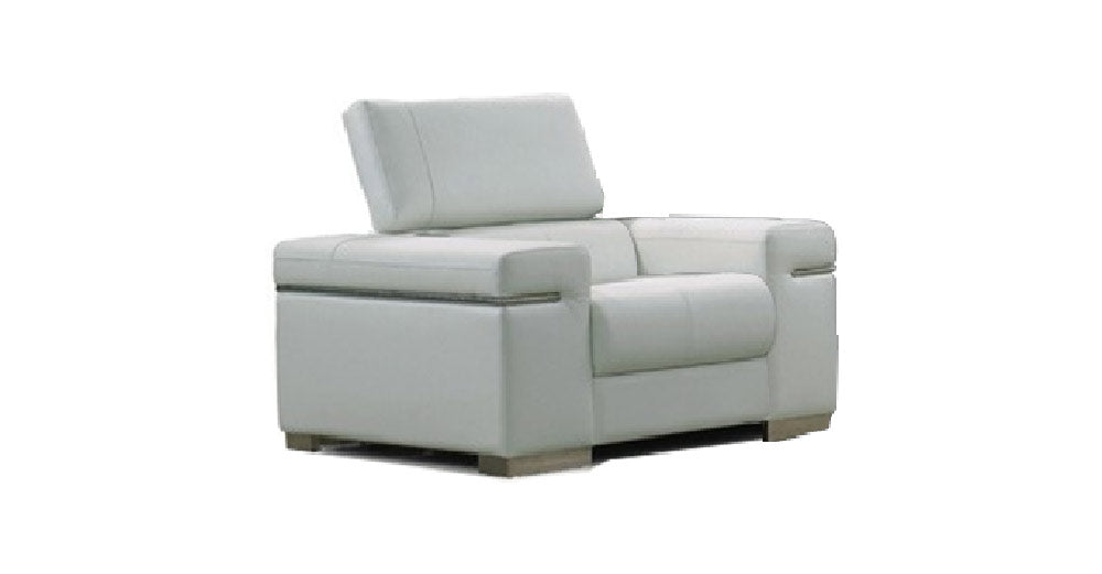 J and M Furniture Chair Soho Chair in White | J&M Furniture