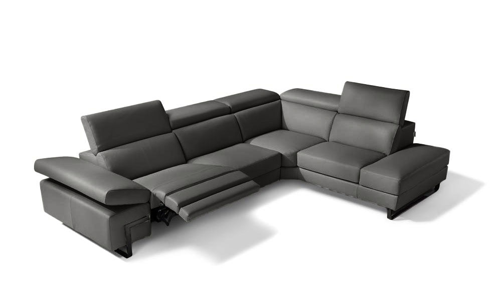 J and M Furniture Couches & Sofa Brooklyn Sectional Sofa in Grey | J&M Furniture