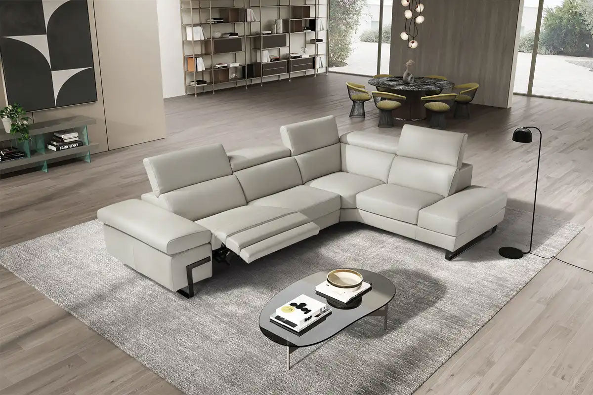 J and M Furniture Couches & Sofa Brooklyn Sectional Sofa | J&M Furniture