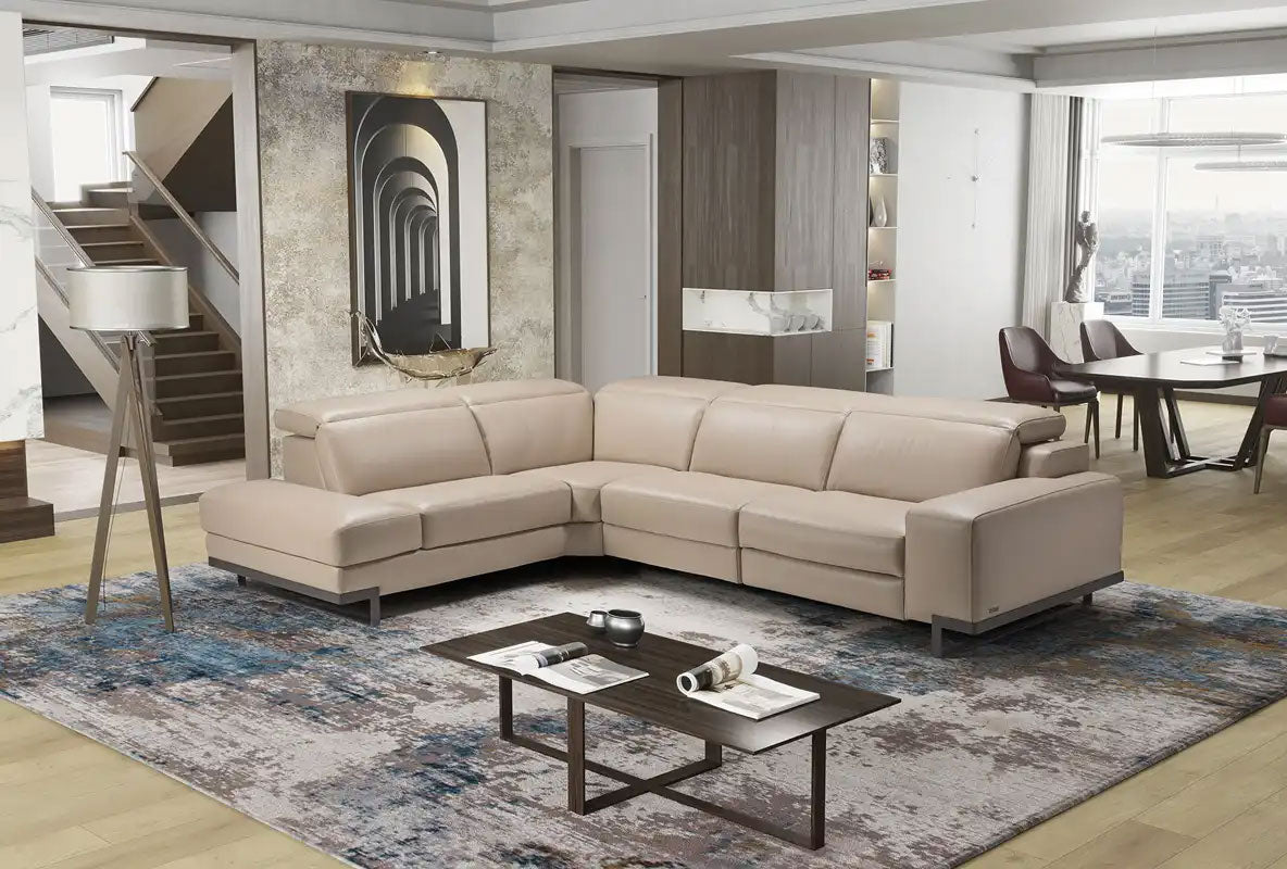 J and M Furniture Couches & Sofa Fellini Reclining Leather Sectional | J&M Furniture