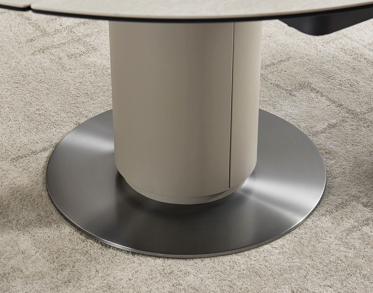 J and M Furniture Dining Sets RH 130 Round Extendable Table | J&M Furniture