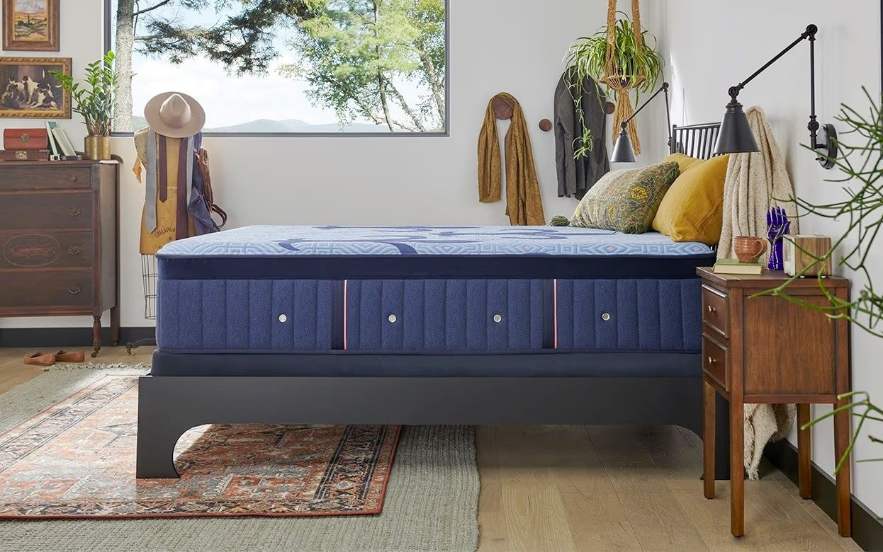 Stearns and Foster Mattress Lux Hybrid Soft | Stearns & Foster