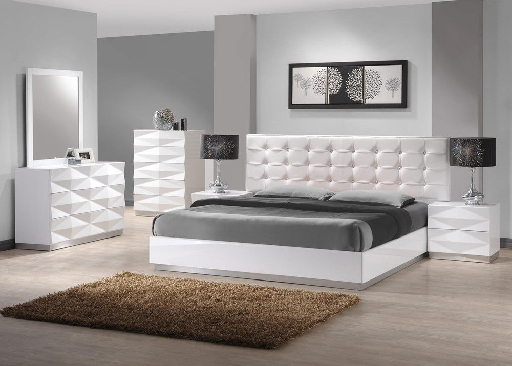 Verona Modern Bed | J&M Furniture