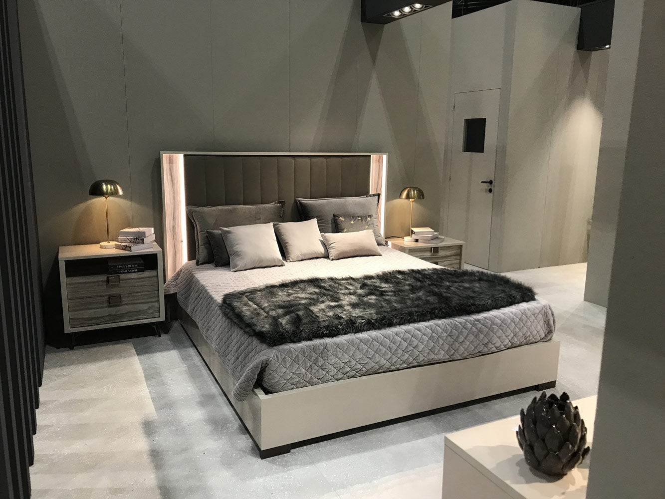 Alf Italia Bedroom Sets Jupiter Upholstered Bed | Alf Italia