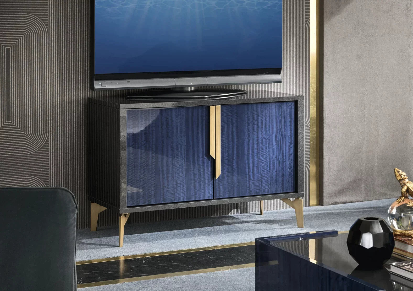 Alf Italia Curio Oceanum 2/D Curio Cabinet Basement (Special Order)