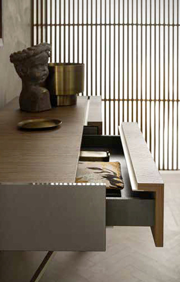 Alf Italia Desk Corso Como Desk | Alf Italia