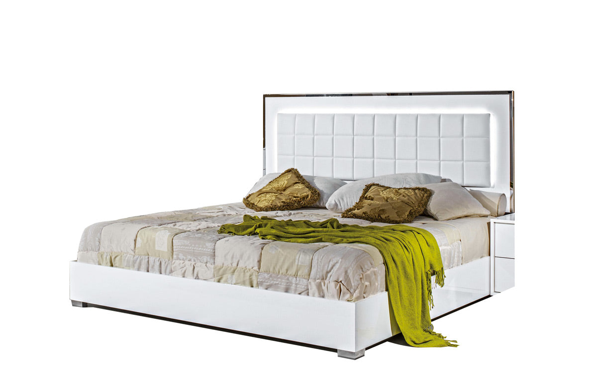 Alice Bed in Gloss White | J&M Furniture