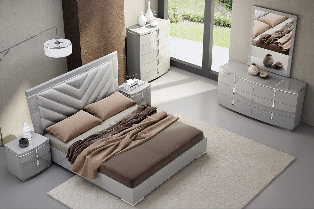 J and M Furniture Bedroom Sets New York Modern Bed | J&M Furniture