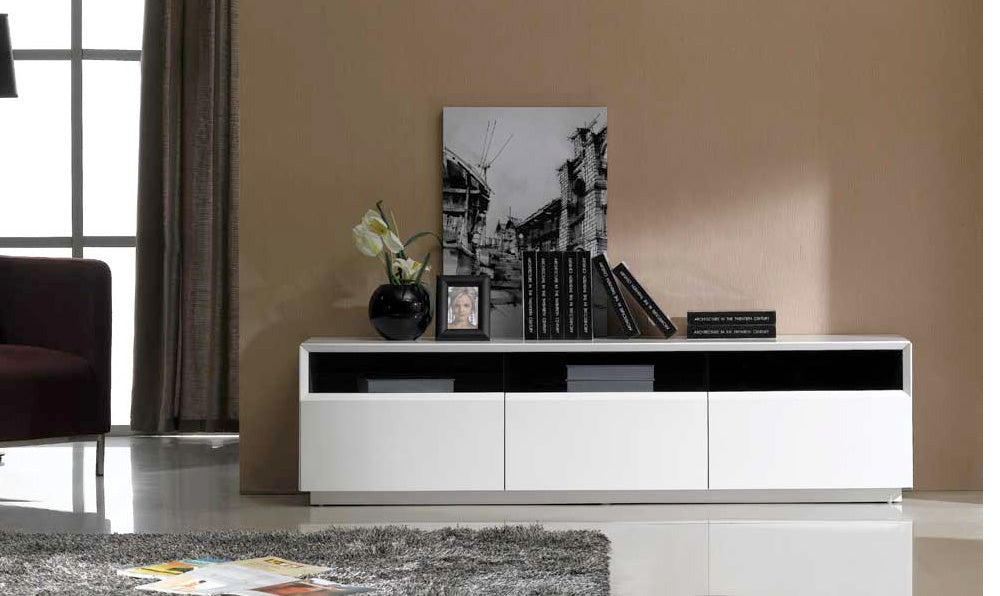 J and M Furniture TV Stand & Entertainment Centers TV Stand 023 in White High Gloss | J&M Furniture